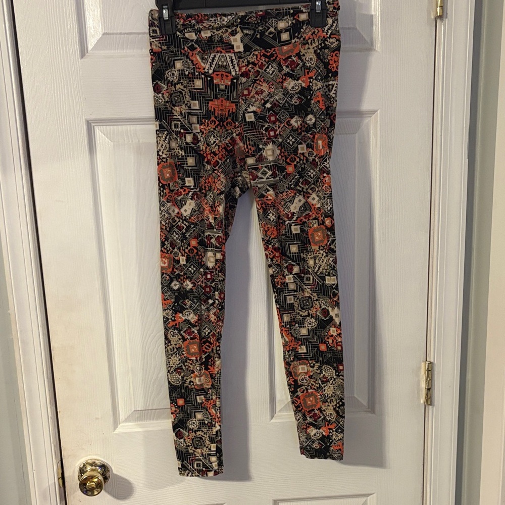LuLaRoe Multicolor Geometric Leggings